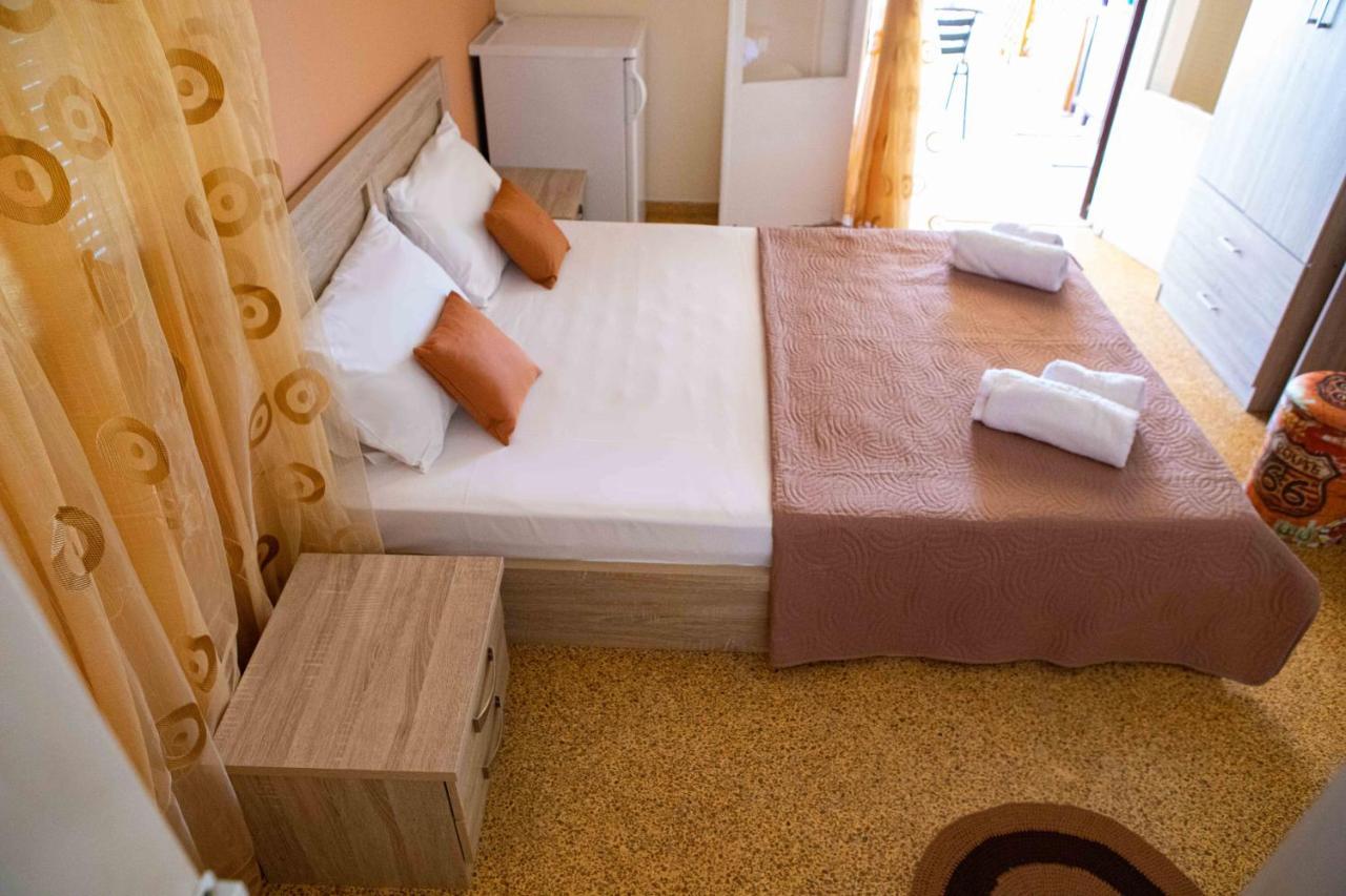 Stella Rooms Tolo Luaran gambar